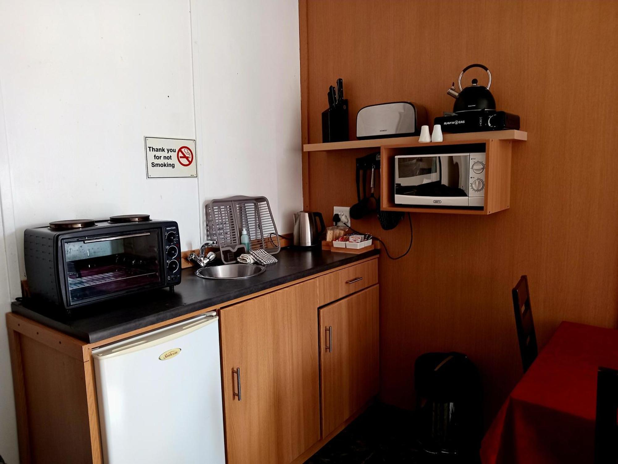 Sunrose Group Of Guesthouses Zapora Gariep Zewnętrze zdjęcie