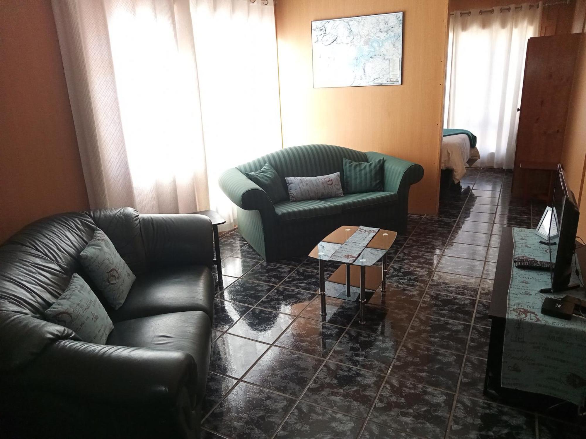 Sunrose Group Of Guesthouses Zapora Gariep Zewnętrze zdjęcie